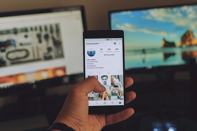 Menghubungkan akun fb dan ig