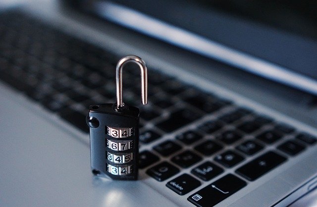 Perbedaan Antivirus dan Antimalware